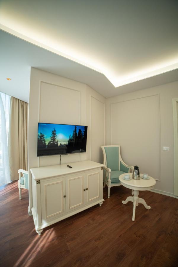 Sol Invictus Boutique Hotel Durres Albania Экстерьер фото